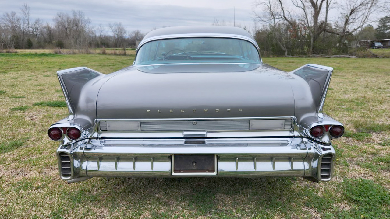 7th Image of a 1958 CADILLAC FLEETWOOD SIXTY SPECIAL