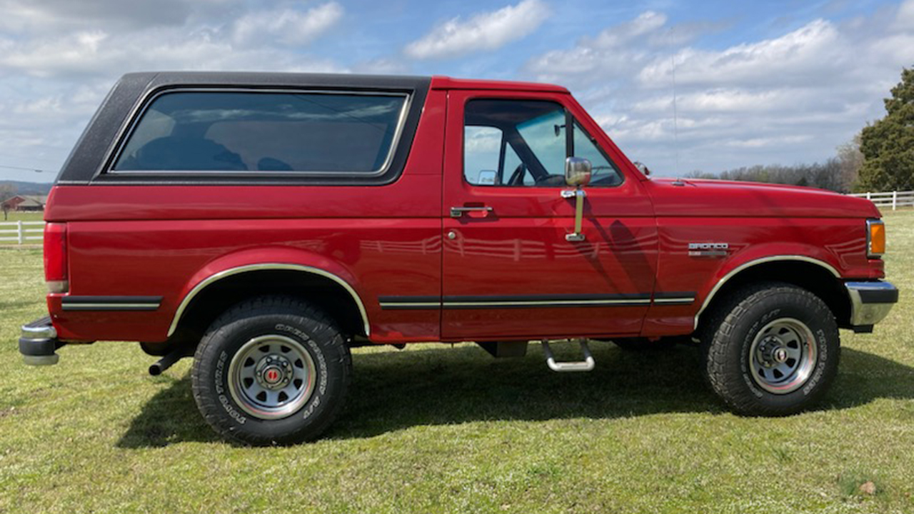 5th Image of a 1987 FORD BRONCO XLT
