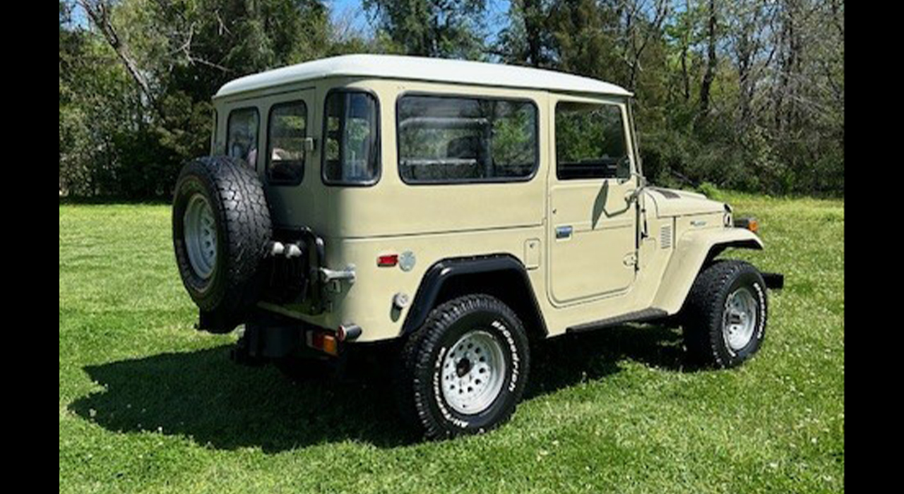 1st Image of a 1976 TOYOTA LAND CRUISER