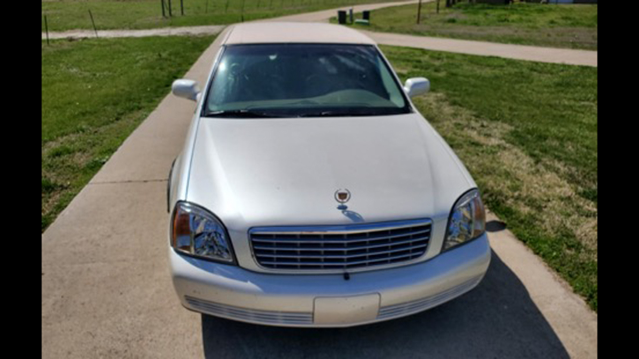 7th Image of a 2002 CADILLAC DEVILLE