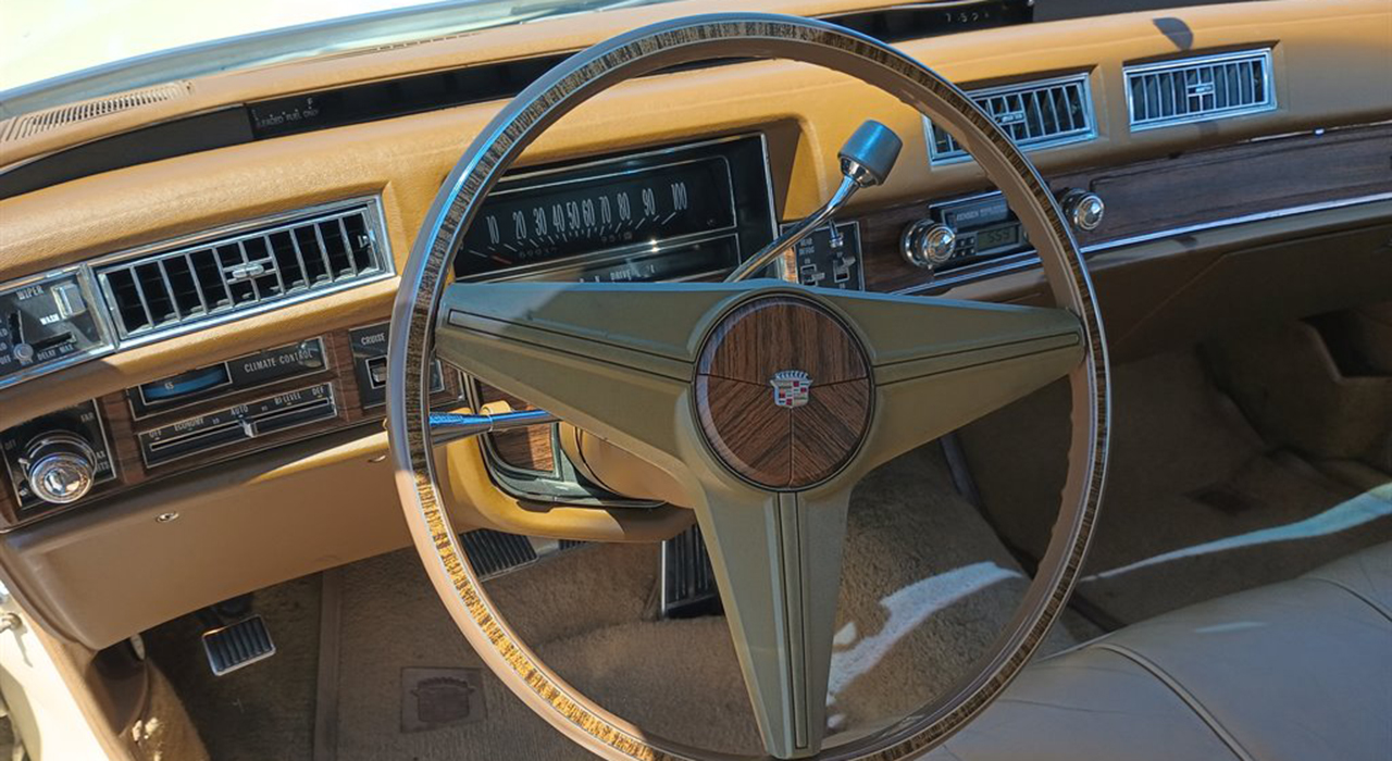 8th Image of a 1976 CADILLAC COUPE DEVILLE
