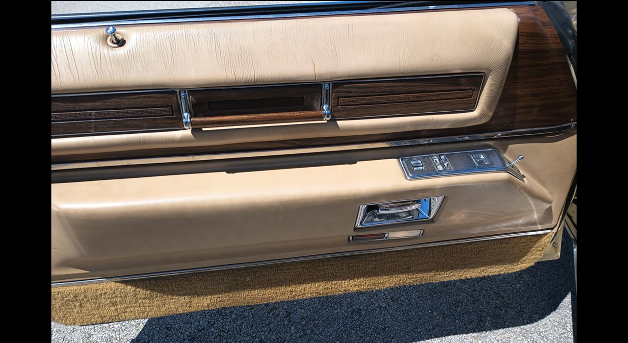 10th Image of a 1976 CADILLAC COUPE DEVILLE