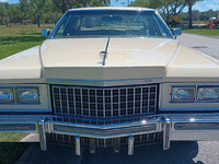 Image 4 of 13 of a 1976 CADILLAC COUPE DEVILLE