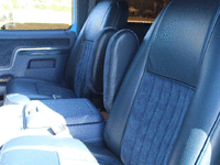 Image 9 of 18 of a 1990 FORD BRONCO XLT