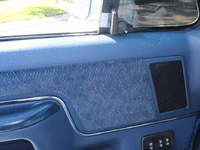 Image 14 of 18 of a 1990 FORD BRONCO XLT