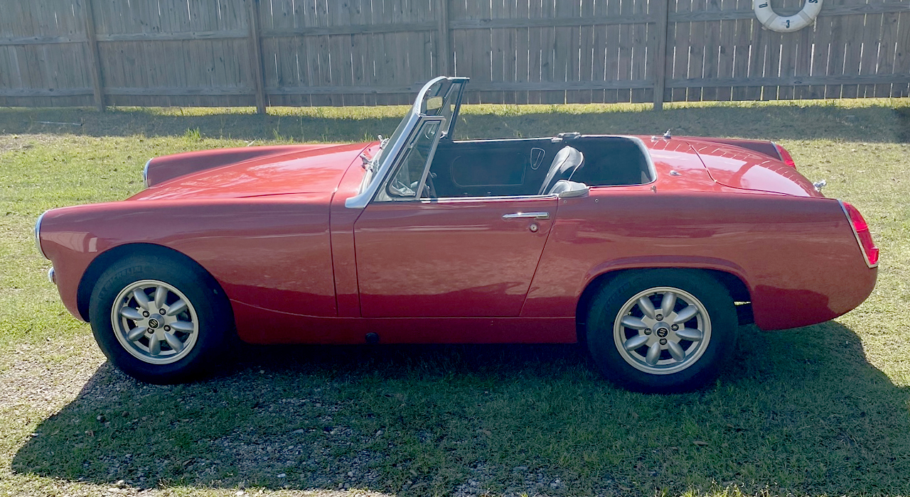 3rd Image of a 1967 AUSTIN HEALEY SPRITE MKII