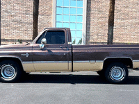 Image 5 of 21 of a 1983 CHEVROLET C10
