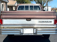 Image 8 of 21 of a 1983 CHEVROLET C10