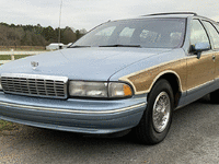 Image 1 of 11 of a 1993 CHEVROLET CAPRICE