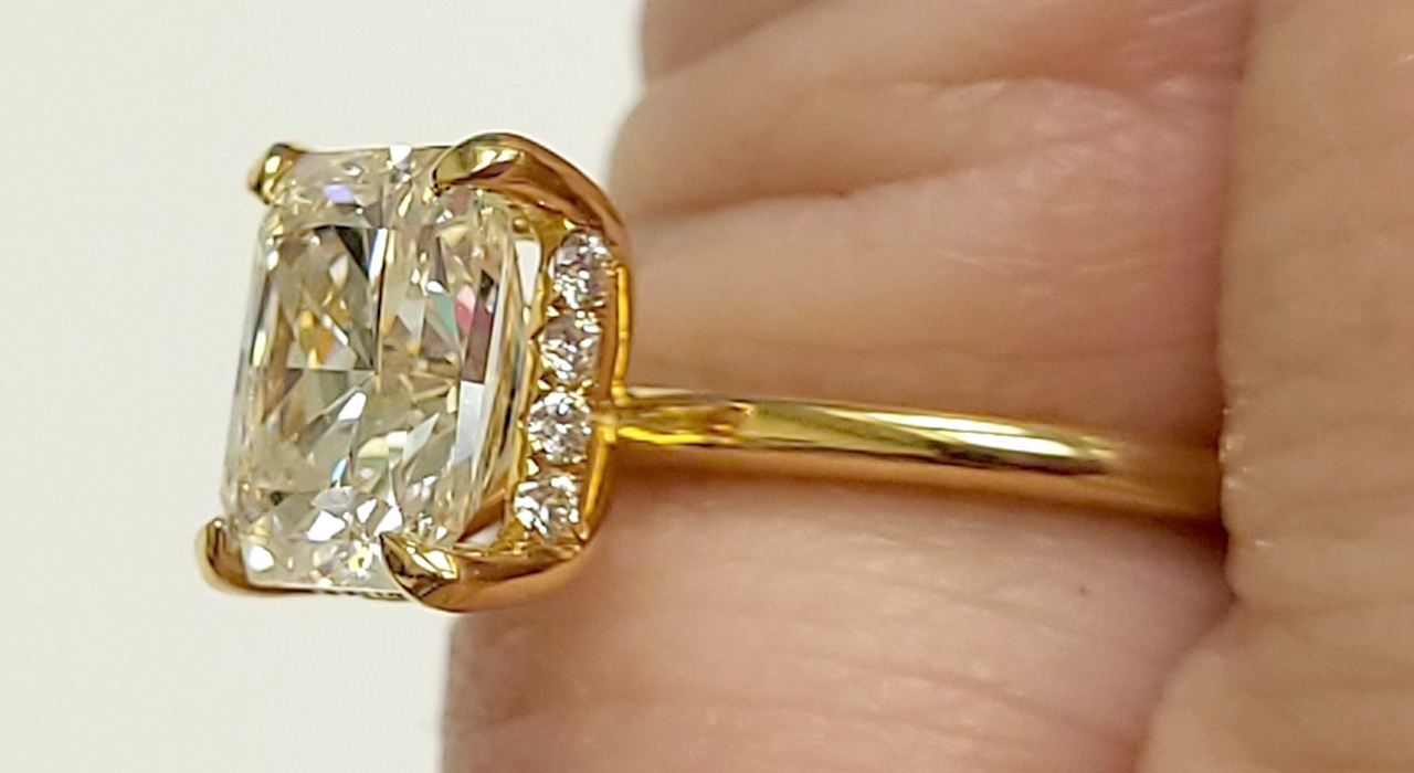 9th Image of a N/A 18K GOLD DIAMOND