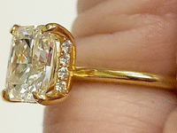 Image 10 of 12 of a N/A 18K GOLD DIAMOND