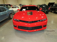 Image 4 of 14 of a 2015 CHEVROLET CAMARO SS