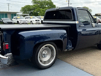 Image 2 of 6 of a 1982 CHEVROLET SCOTTSDALE C10