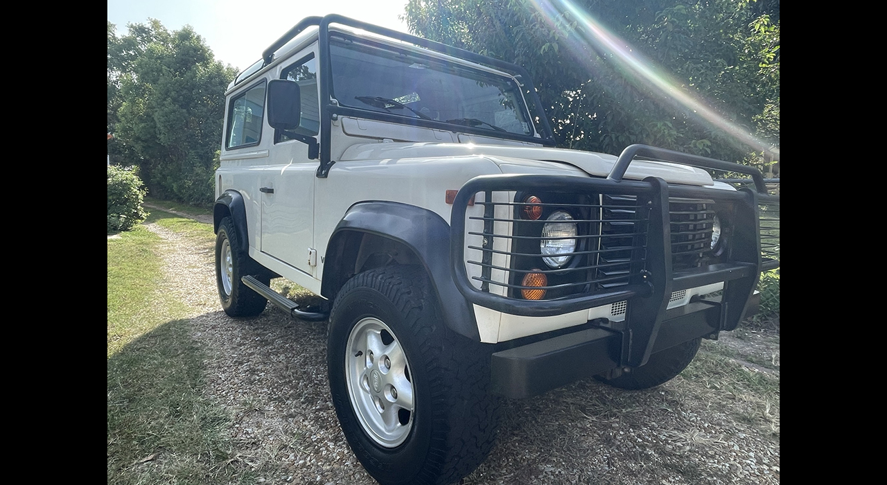 0th Image of a 1997 LAND ROVER DEFENDER 90