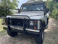 Image 2 of 8 of a 1997 LAND ROVER DEFENDER 90