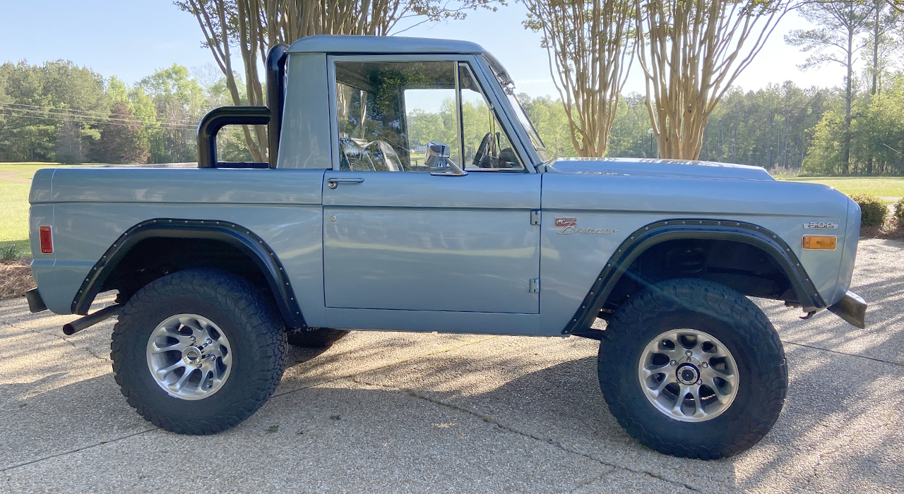 3rd Image of a 1977 FORD BRONCO