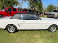 Image 2 of 14 of a 1966 FORD MUSTANG