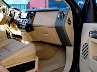Image 8 of 11 of a 2008 FORD F-350 SUPER DUTY