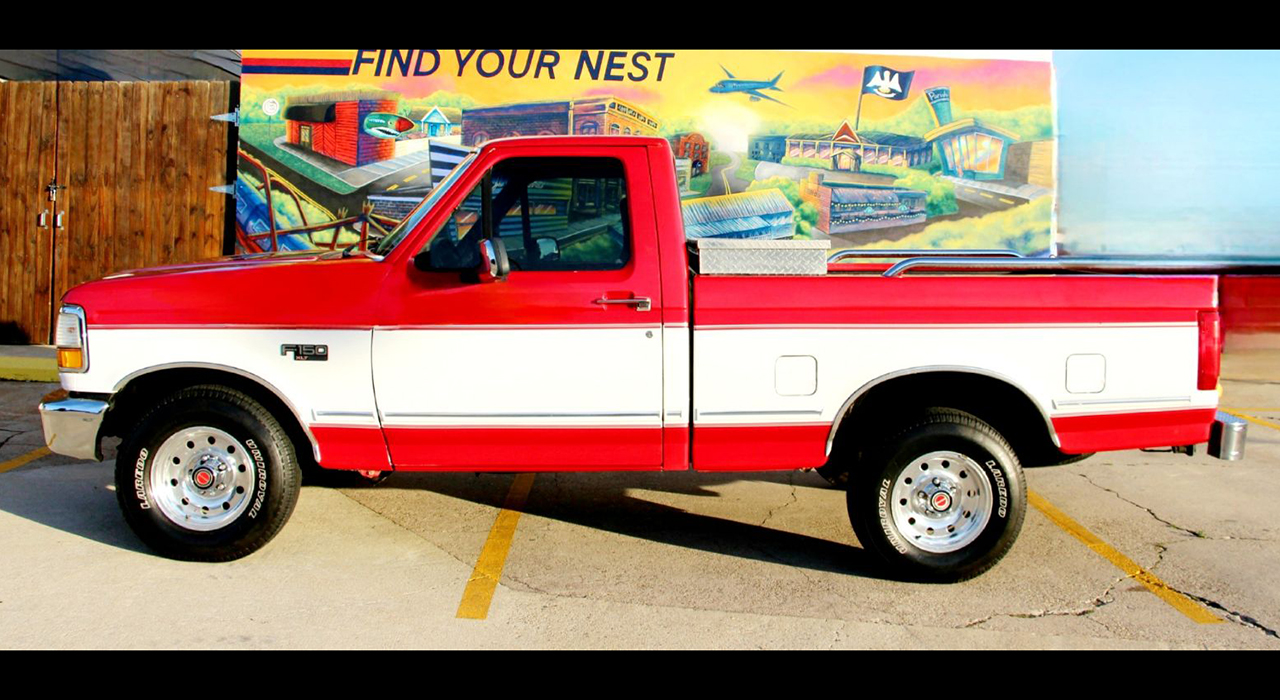 3rd Image of a 1995 FORD F-150
