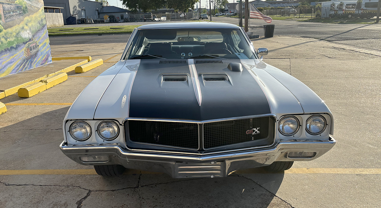 4th Image of a 1971 BUICK GSX