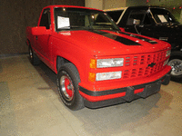 Image 1 of 12 of a 1990 CHEVROLET GMT 400