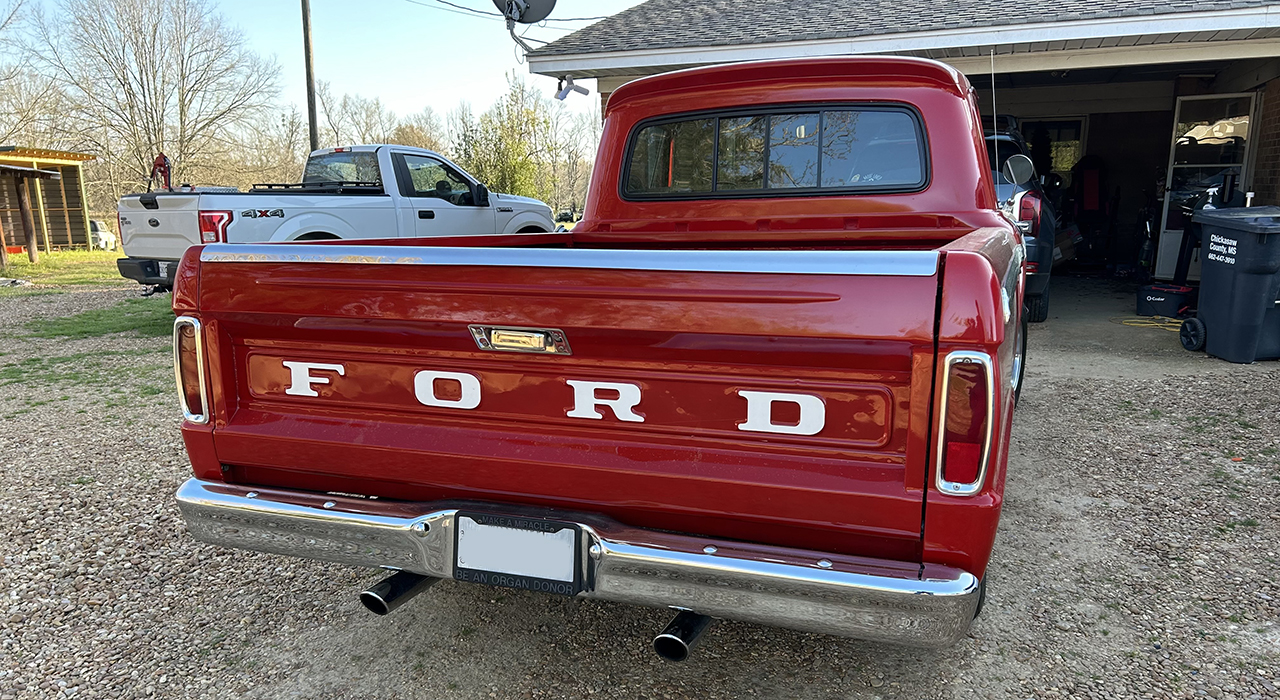 2nd Image of a 1966 FORD F100