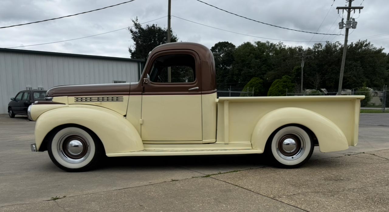 3rd Image of a 1942 CHEVROLET 3100