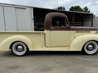 Image 5 of 17 of a 1942 CHEVROLET 3100