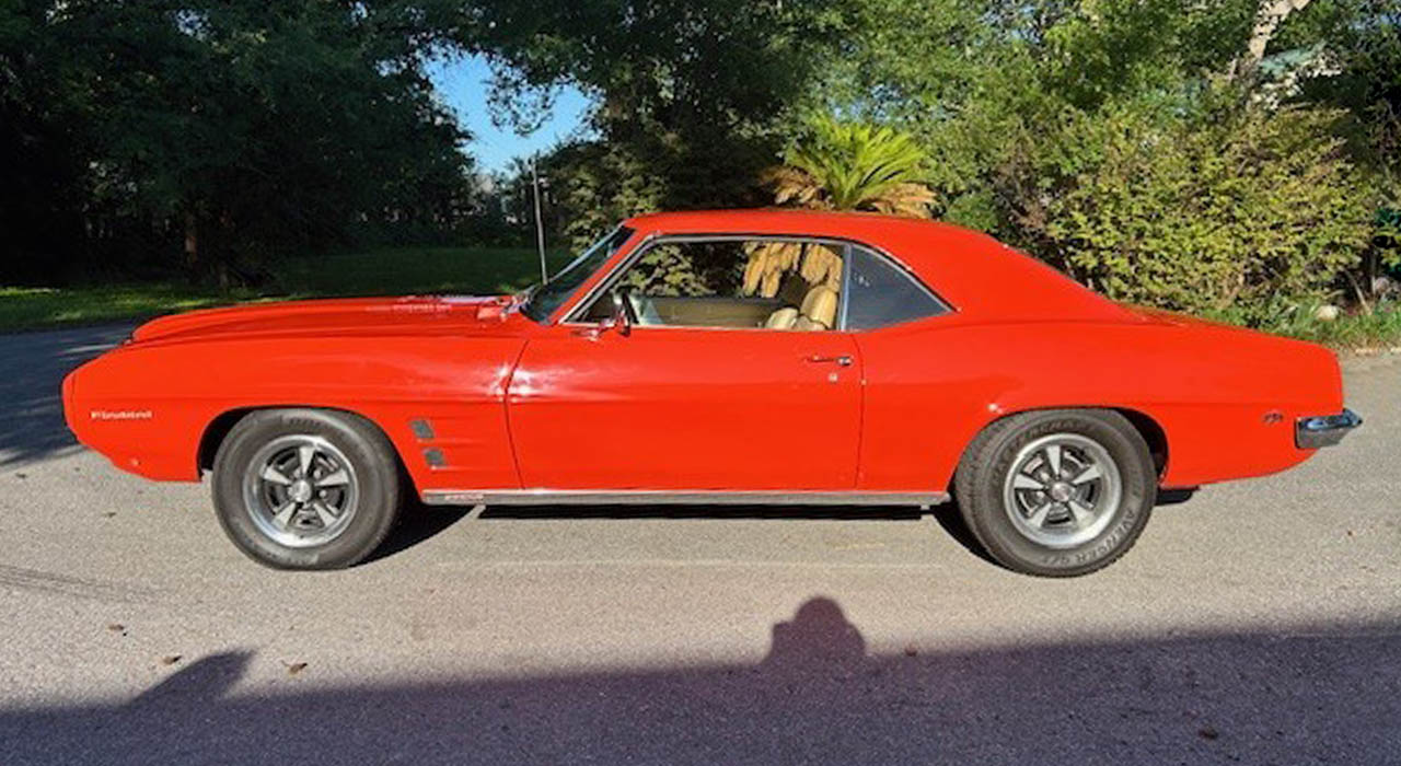 2nd Image of a 1969 PONTIAC FIREBIRD