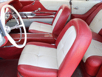 Image 9 of 32 of a 1960 FORD THUNDERBIRD