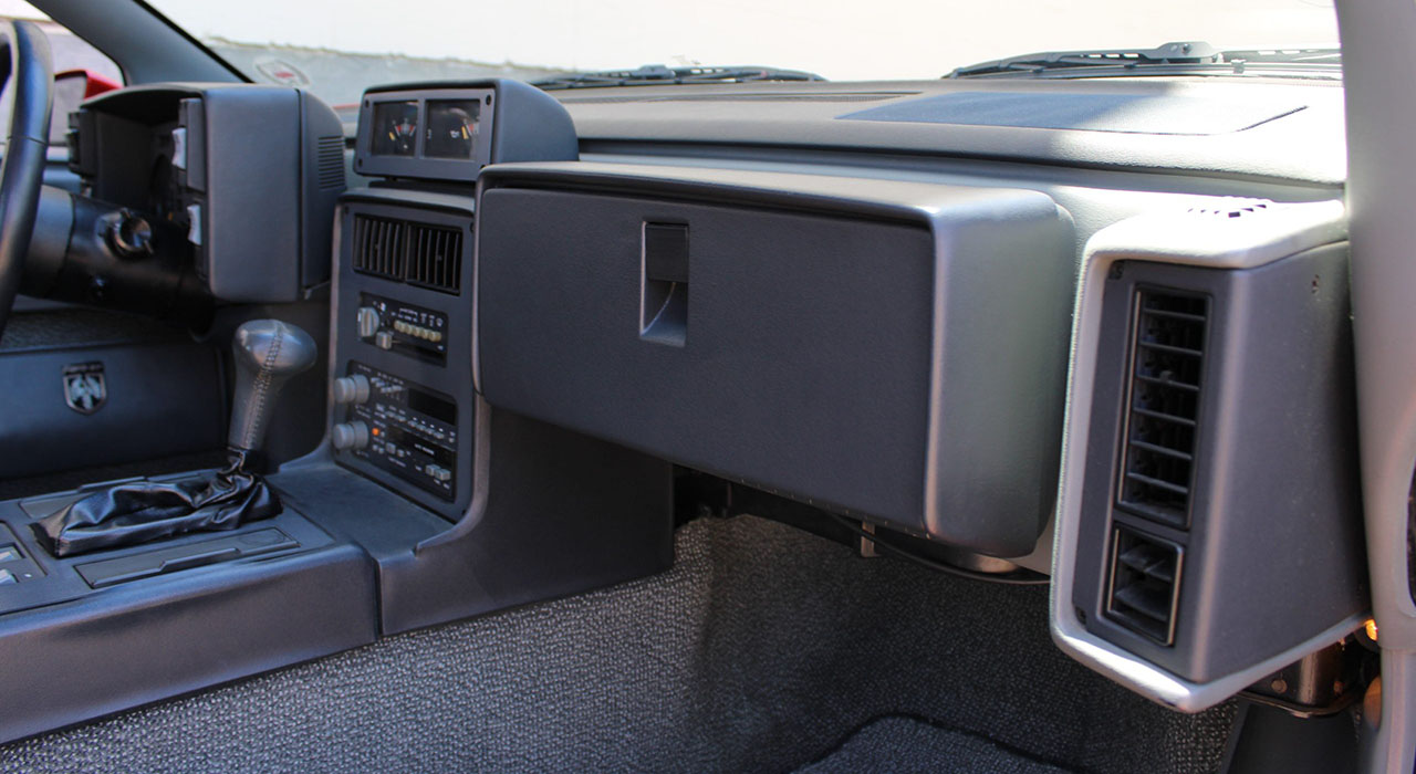 16th Image of a 1988 PONTIAC FIERO GT