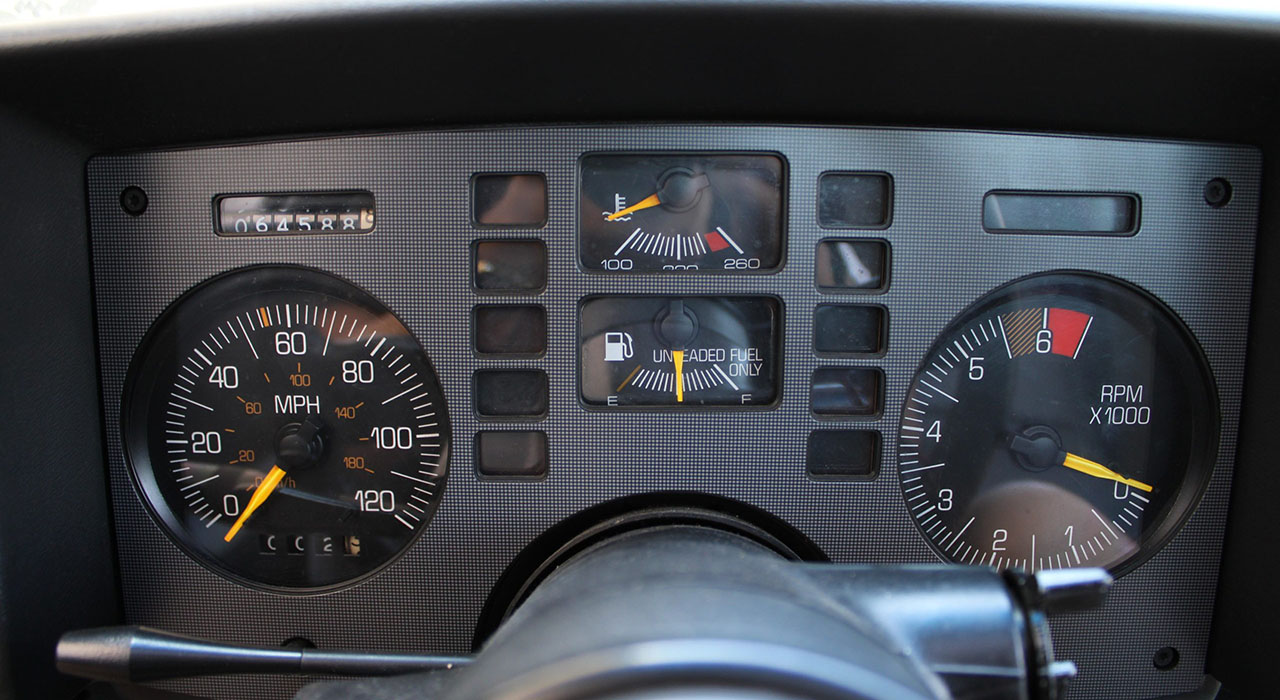 18th Image of a 1988 PONTIAC FIERO GT