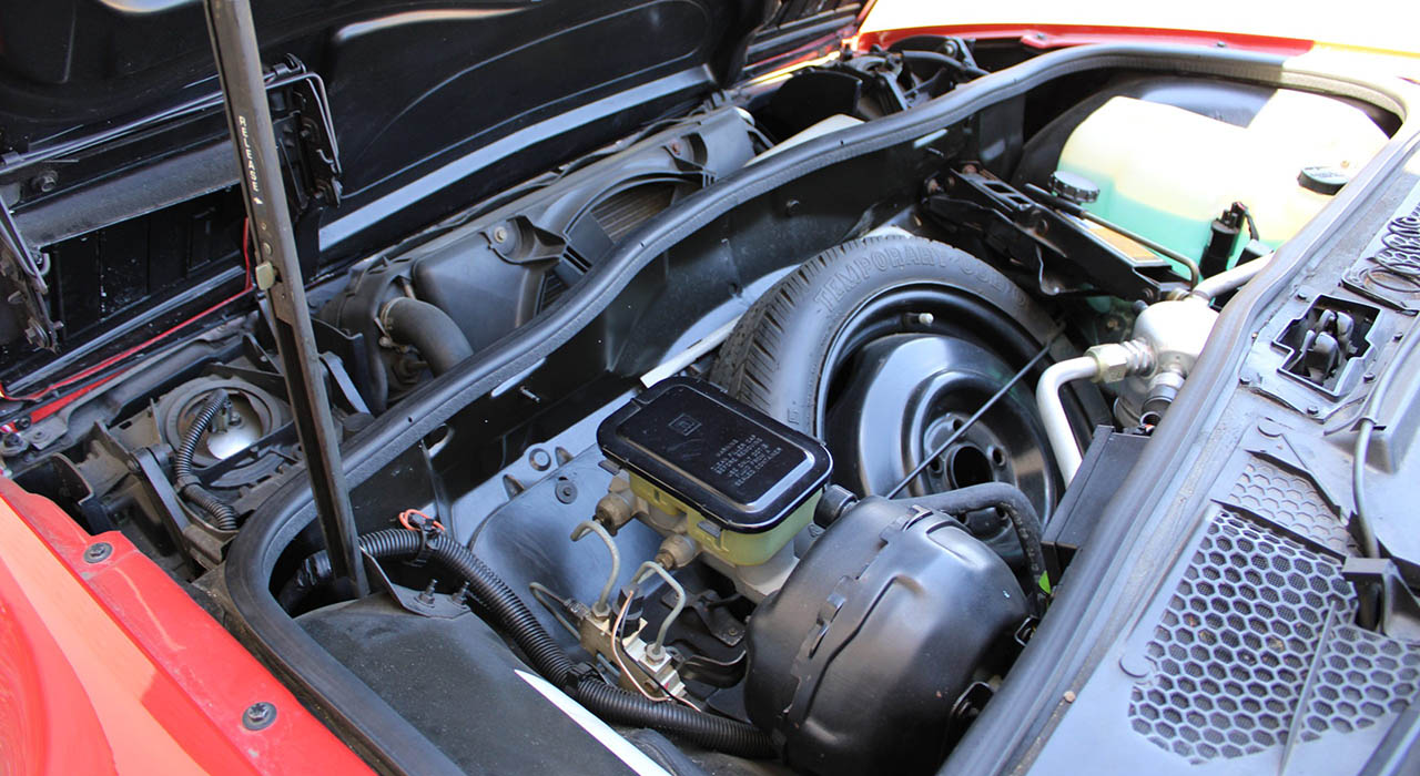 23rd Image of a 1988 PONTIAC FIERO GT