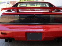 Image 6 of 32 of a 1988 PONTIAC FIERO GT
