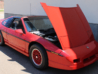 Image 10 of 32 of a 1988 PONTIAC FIERO GT