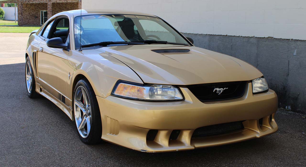 1st Image of a 2000 FORD MUSTANG GT SALEEN