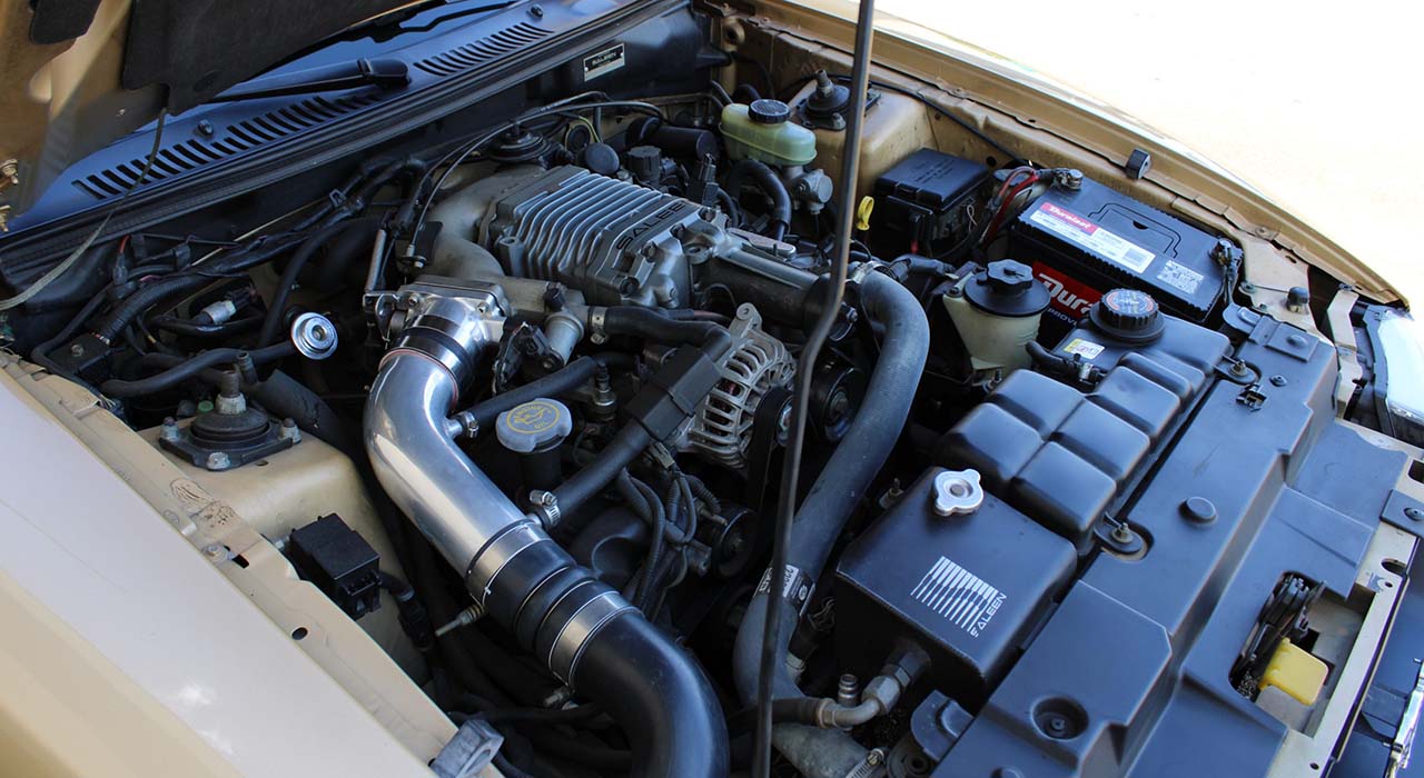 19th Image of a 2000 FORD MUSTANG GT SALEEN