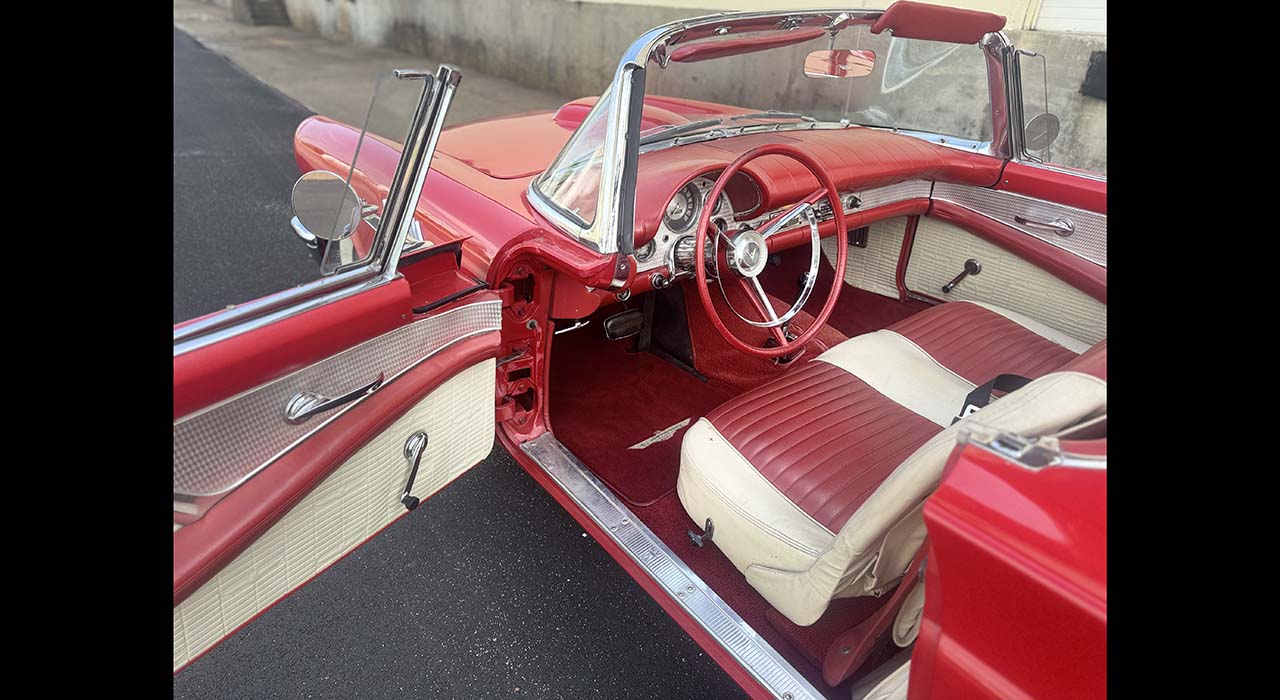 13th Image of a 1957 FORD THUNDERBIRD