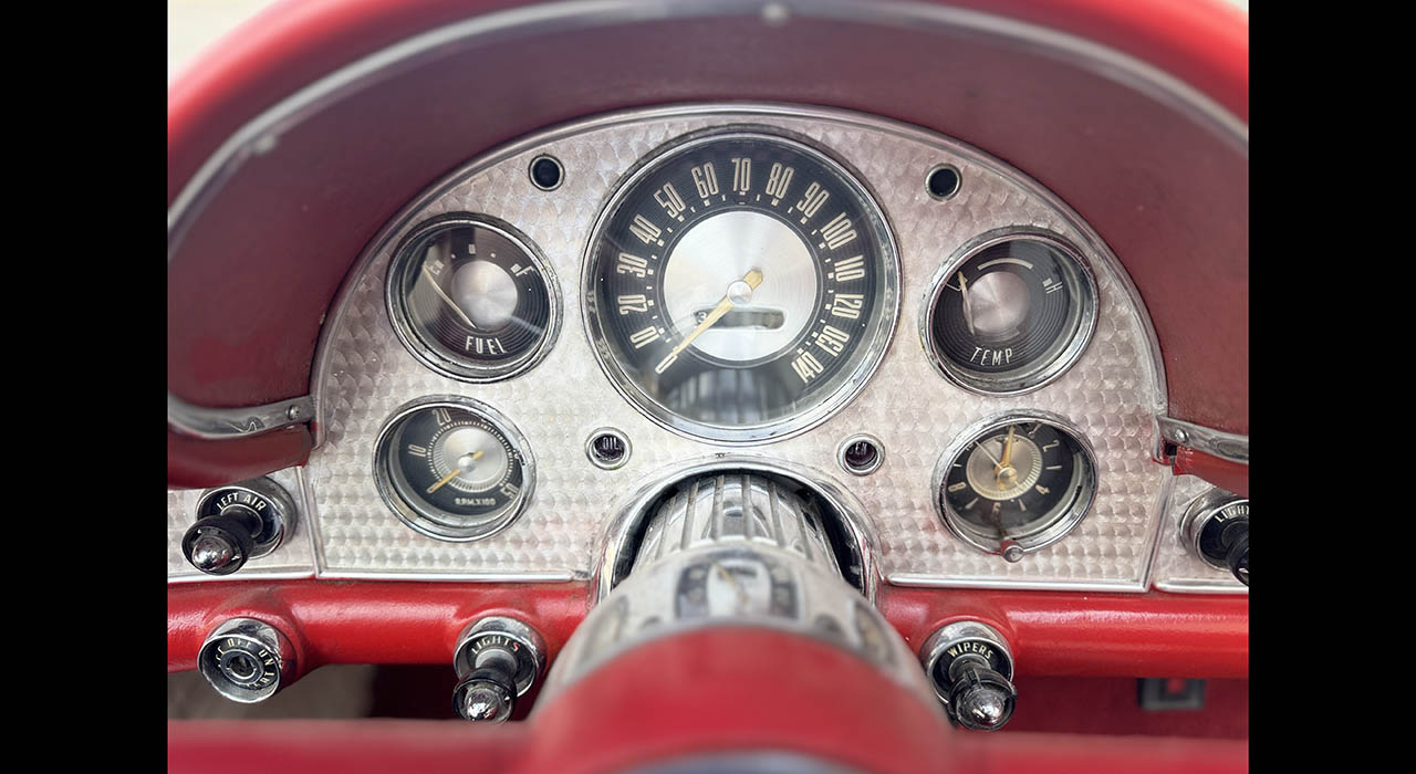 20th Image of a 1957 FORD THUNDERBIRD