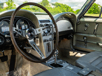 Image 9 of 15 of a 1966 CHEVROLET CORVETTE