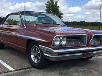 Image 2 of 10 of a 1961 PONTIAC BONNEVILLE