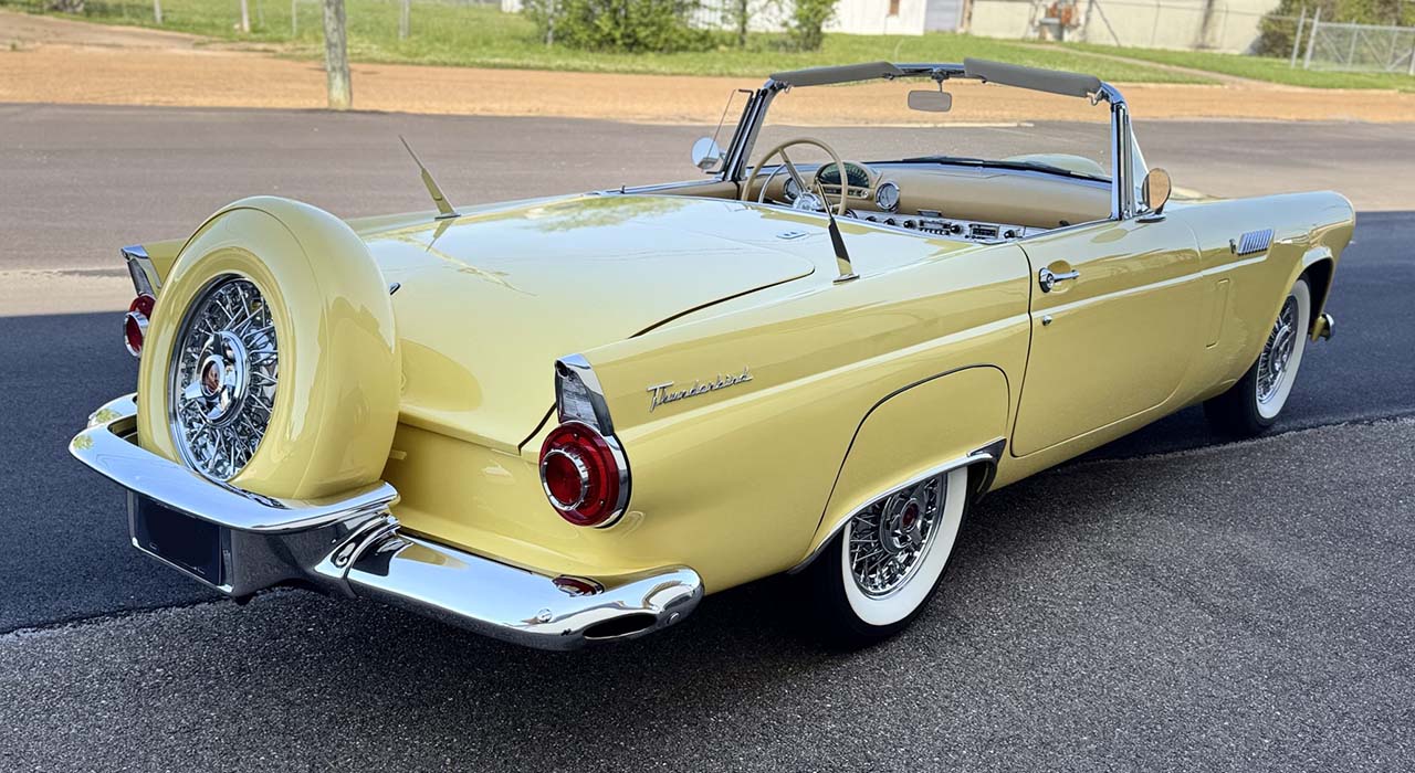 3rd Image of a 1956 FORD THUNDERBIRD