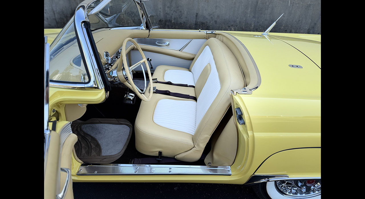 18th Image of a 1956 FORD THUNDERBIRD
