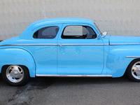Image 3 of 30 of a 1948 PLYMOUTH SPECIAL DELUXE