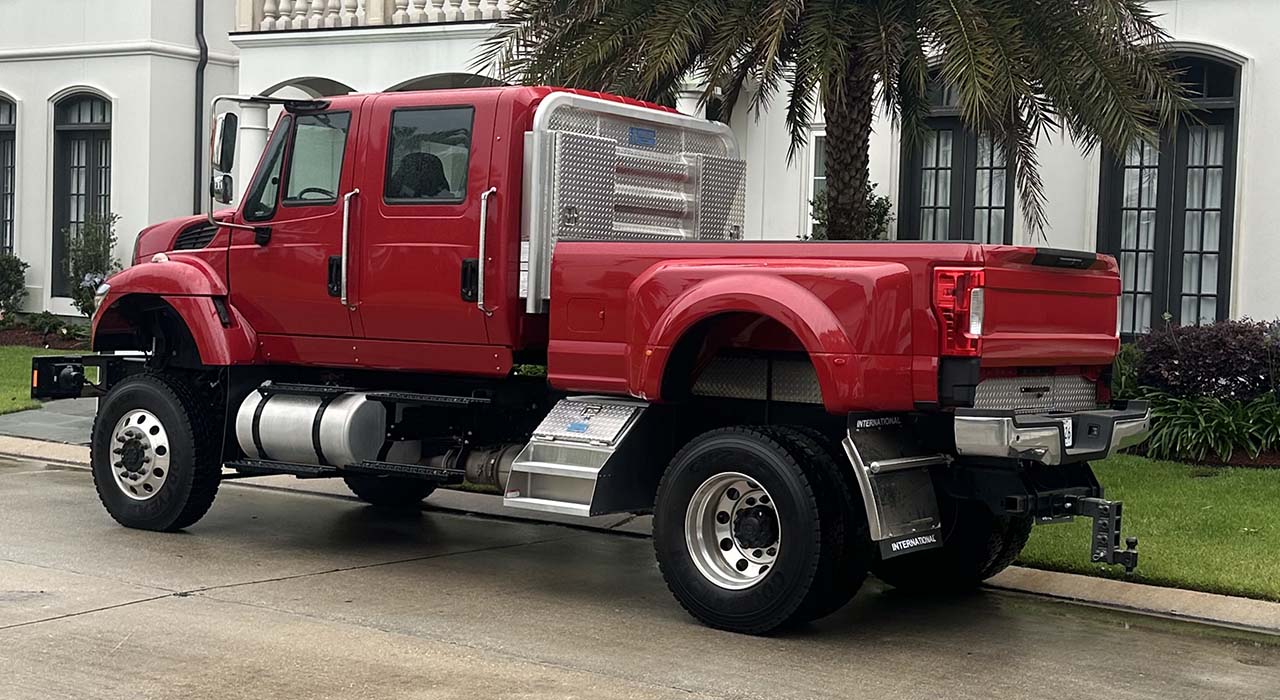 3rd Image of a 2016 INTERNATIONAL 7400