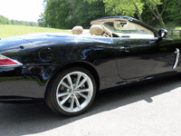Image 7 of 22 of a 2007 JAGUAR XK