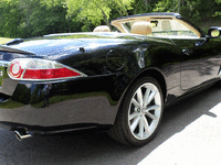 Image 8 of 22 of a 2007 JAGUAR XK