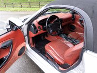 Image 9 of 15 of a 1998 PORSCHE BOXTER