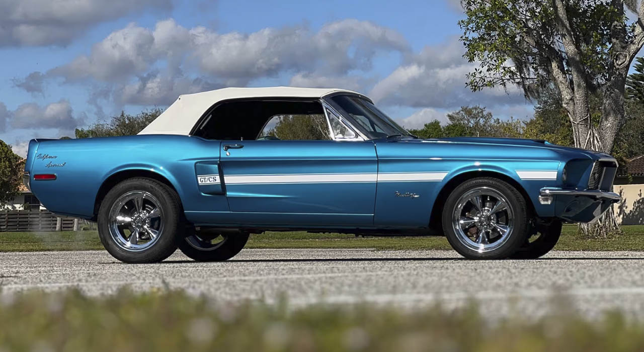 2nd Image of a 1968 FORD MUSTANG