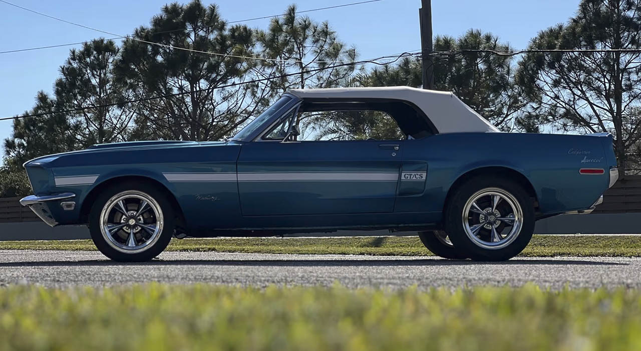 4th Image of a 1968 FORD MUSTANG
